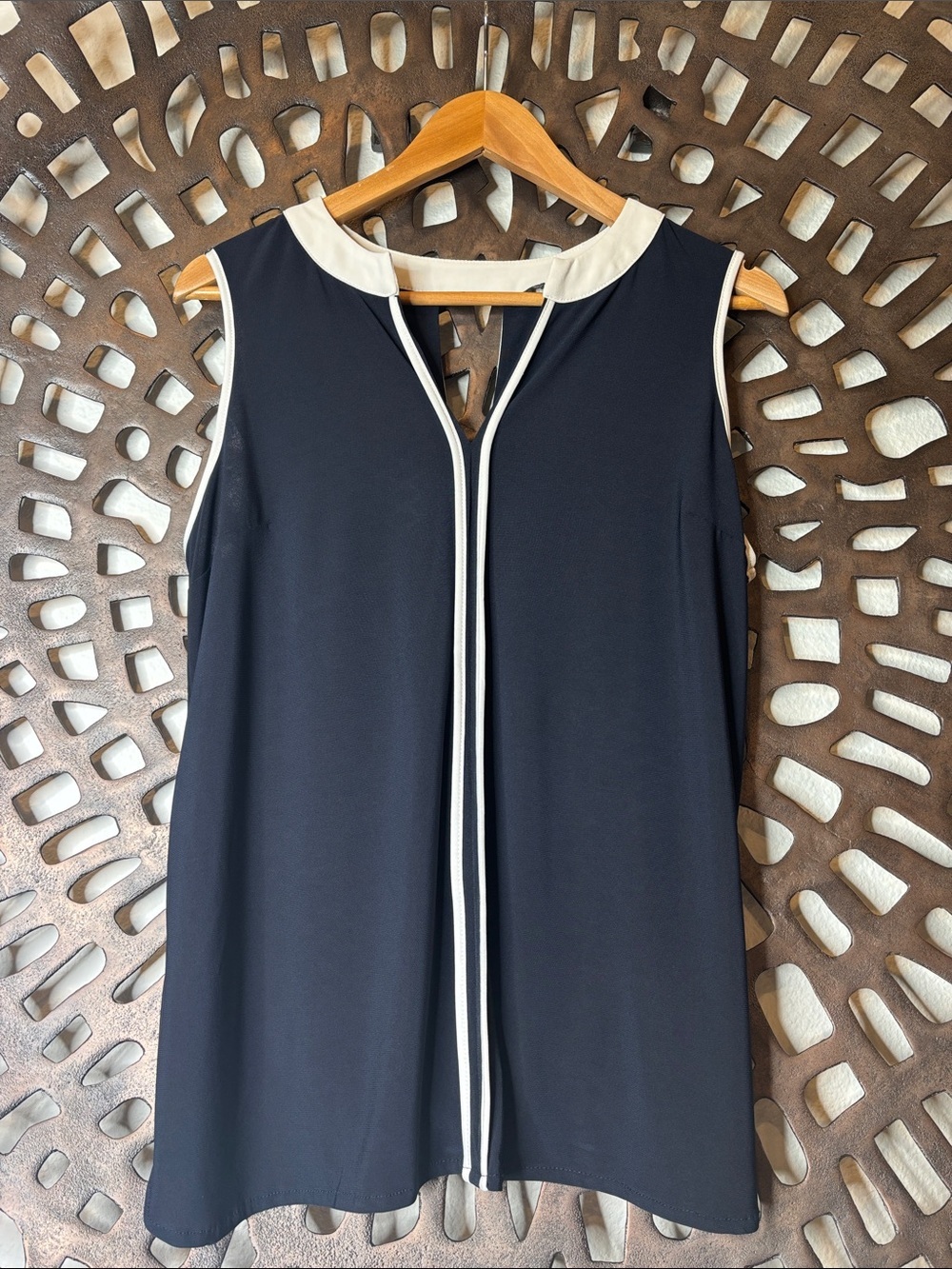 💙 Jules & Leopold Sleeveless Navy Blouse Women’s Medium Flowy Contrast Trim 💙